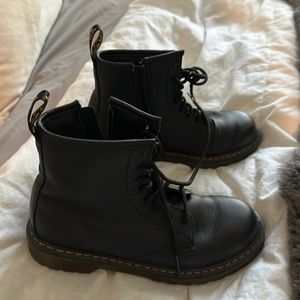 girls boots size 4